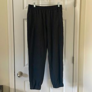 Banana Republic Jogger Style Slacks in Gray